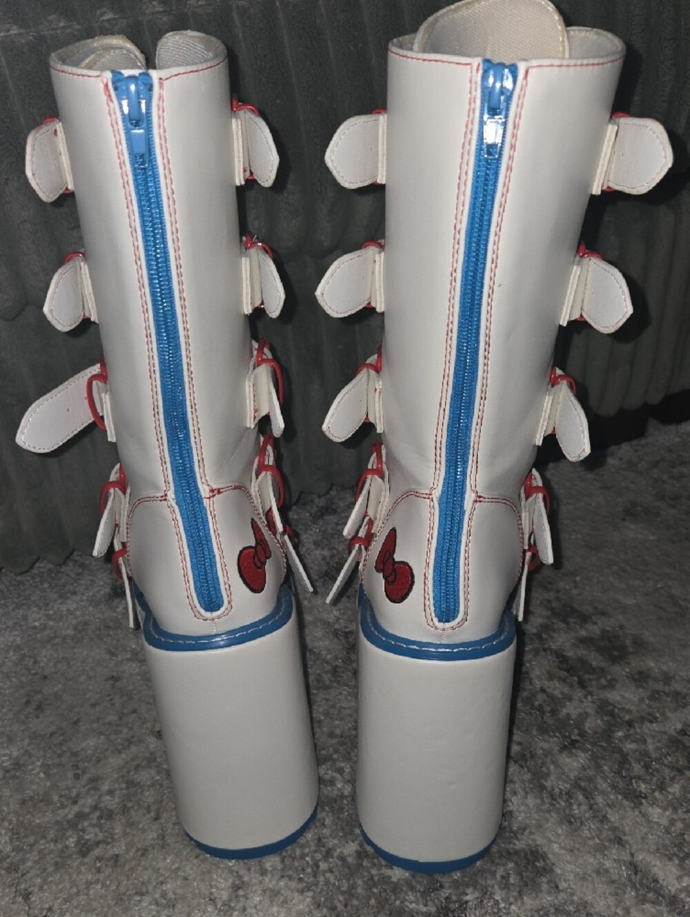 Hello Kitty White Knee-High Buckle Platform Boots with Red Accents - Picture 3 of 5